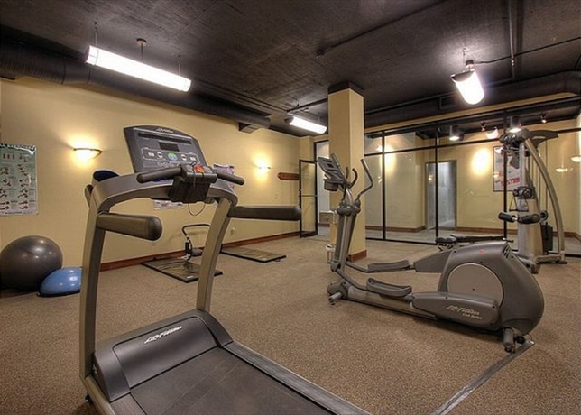 Imagen de los interiores del Hotel Stonegate Resort. Foto 17