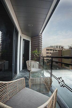 Imagen de la habitación del Hotel Stonehill Suites. Foto 23