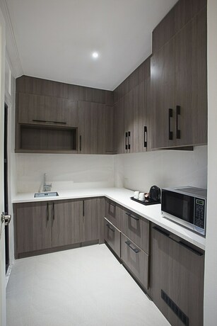 Imagen de la habitación del Hotel Stonehill Suites. Foto 32