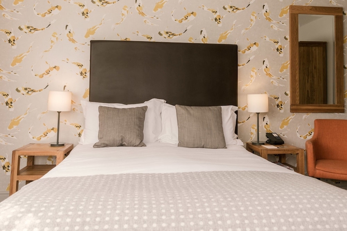 Imagen de la habitación del Hotel Stonehouse Court. Foto 5