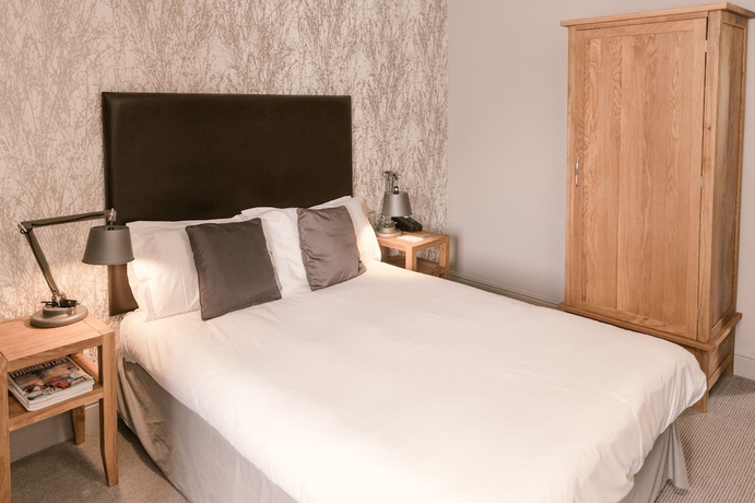 Imagen de la habitación del Hotel Stonehouse Court. Foto 6