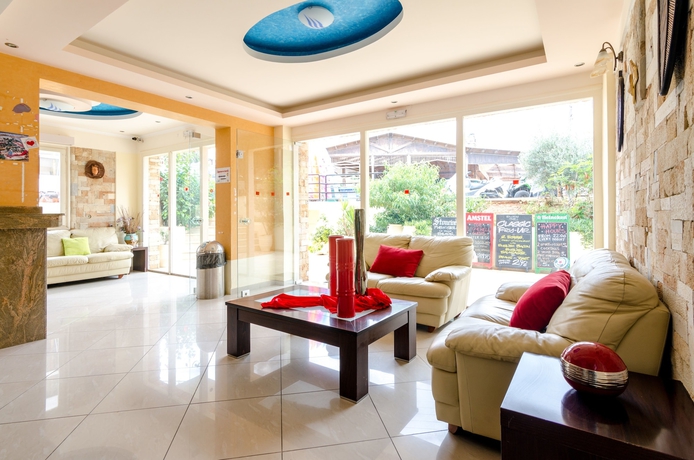 Imagen de los interiores del Hotel Stonewell. Foto 18