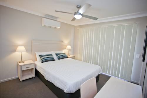 Imagen de la habitación del Hotel Stonewood Villas. Foto 4