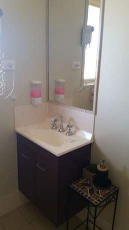 Imagen de la habitación del Hotel Stoney Park. Foto 20