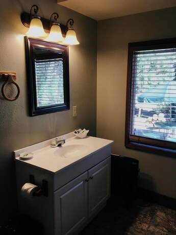 Imagen general del Hotel Stony Creek Lodge. Foto 4