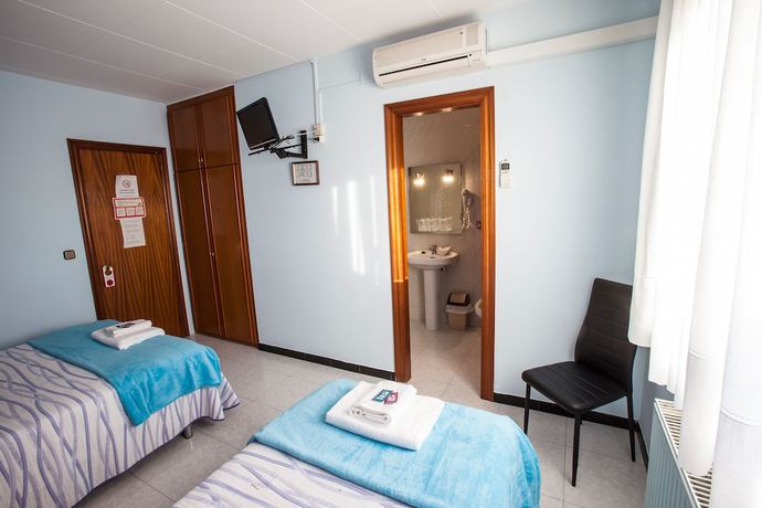 Imagen de la habitación del Hotel Stop, Bellpuig. Foto 7