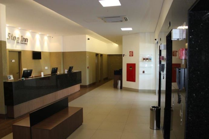 Imagen del bar/restaurante del Hotel Stop Inn Antonio Carlos. Foto 6
