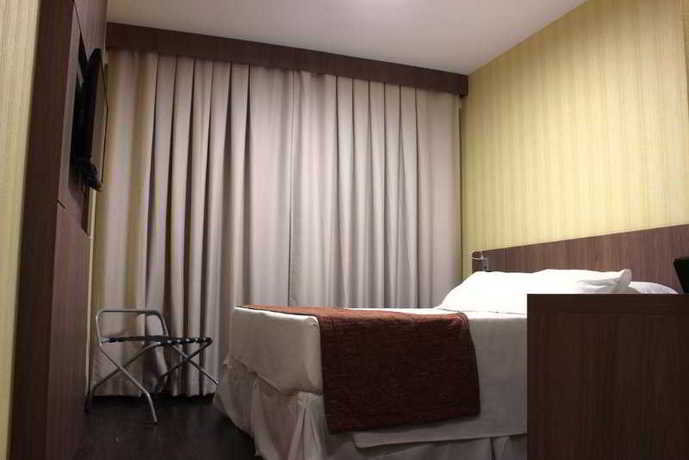 Imagen de la habitación del Hotel Stop Inn Cristiano Machado. Foto 10
