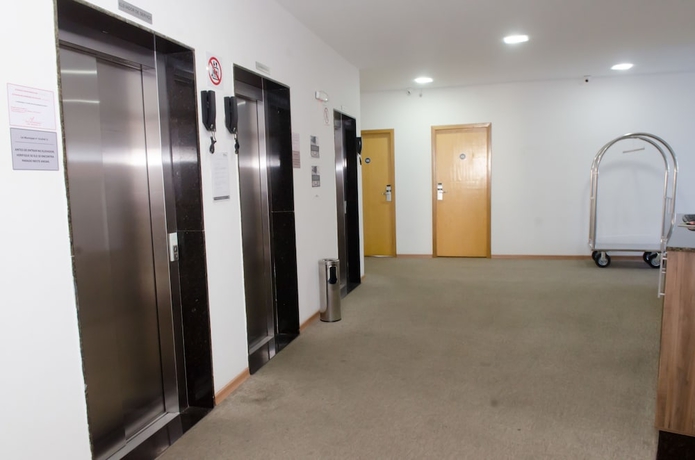 Imagen de los interiores del Hotel Stop Inn Plus Pampulha. Foto 12