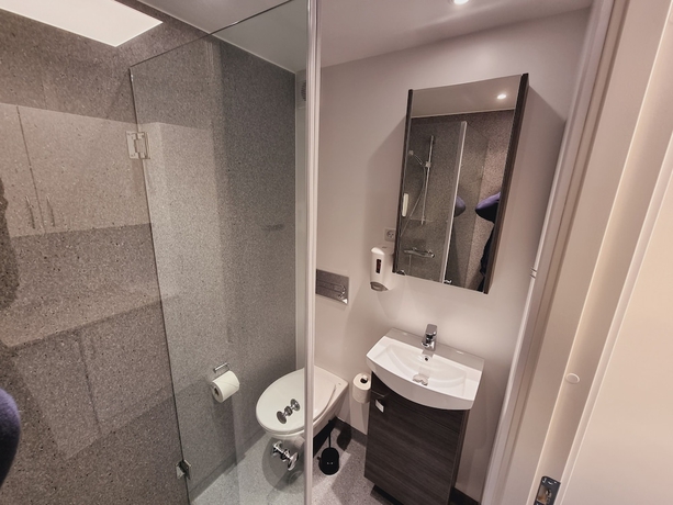 Imagen de la habitación del Hotel Stop\'n Sleep. Foto 15