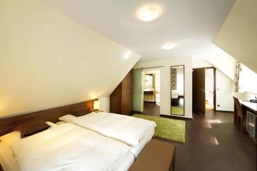 Imagen de la habitación del Hotel Storck. Foto 8