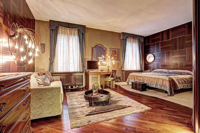 Imagen de la habitación del Hotel Storico Regina. Foto 16