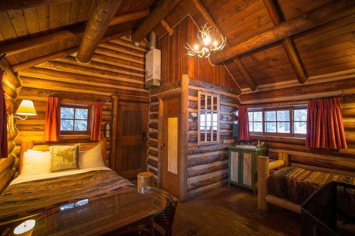 Imagen de la habitación del Hotel Storm Mountain Lodge Cabins and Dining. Foto 10