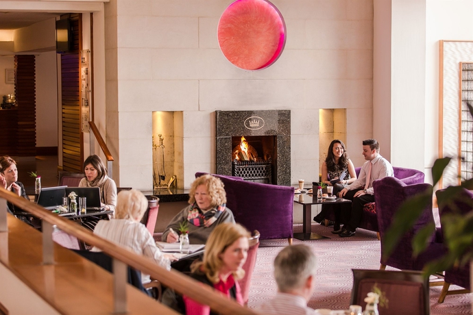 Imagen de los interiores del Hotel Stormont. Foto 9