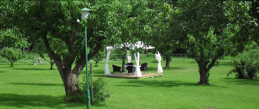 Imagen de los exteriores del Hotel Storn&auml;sets Pensionat Och Vandrarhem. Foto 13