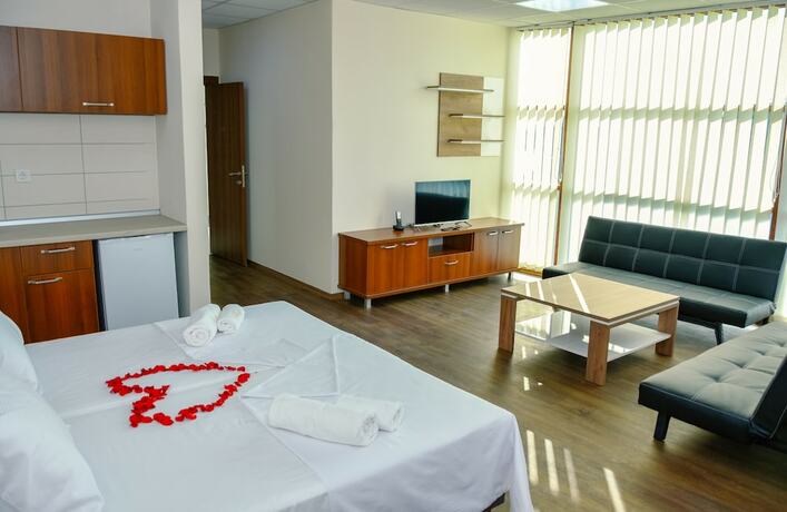 Imagen de la habitación del Hotel Story, SKOPJE. Foto 13