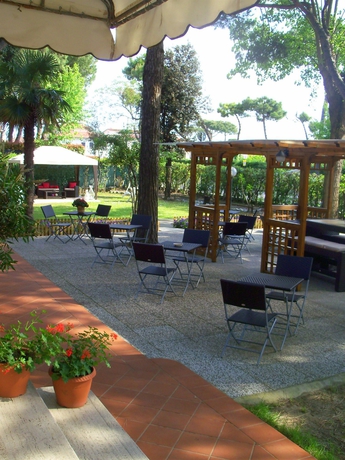 Imagen de los exteriores del Hotel Storyville Hotel. Foto 13