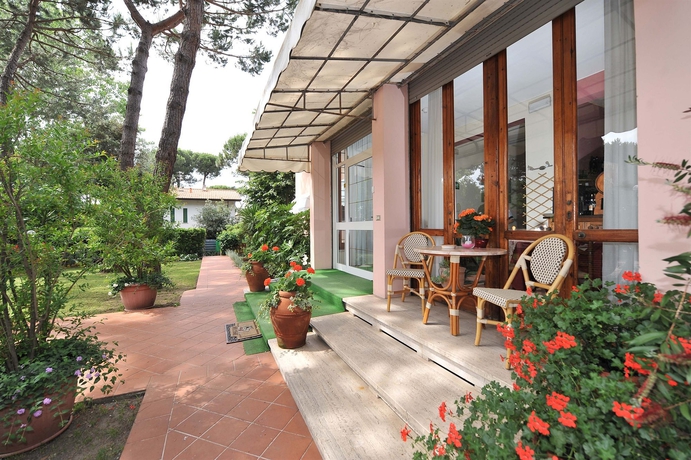 Imagen de los exteriores del Hotel Storyville Hotel. Foto 14