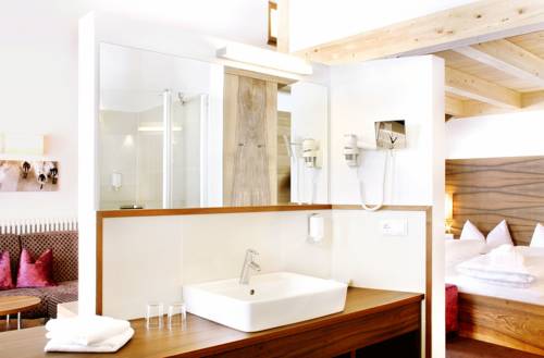 Imagen de la habitación del Hotel St&ouml;res - Mountain Nature. Foto 10