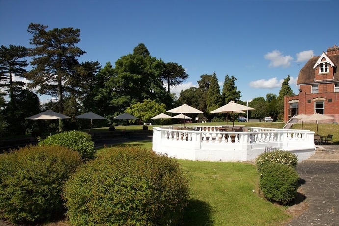 Imagen general del Hotel Stourport Manor , Sure Collection By Best Western. Foto 2
