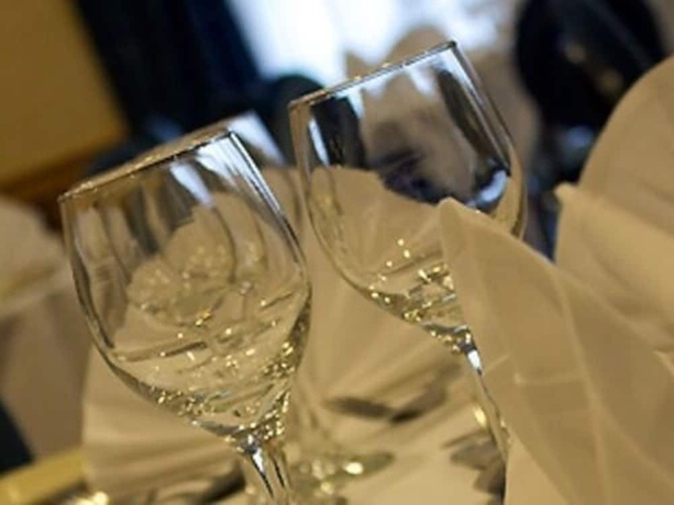 Imagen del bar/restaurante del Hotel Stower Grange. Foto 6