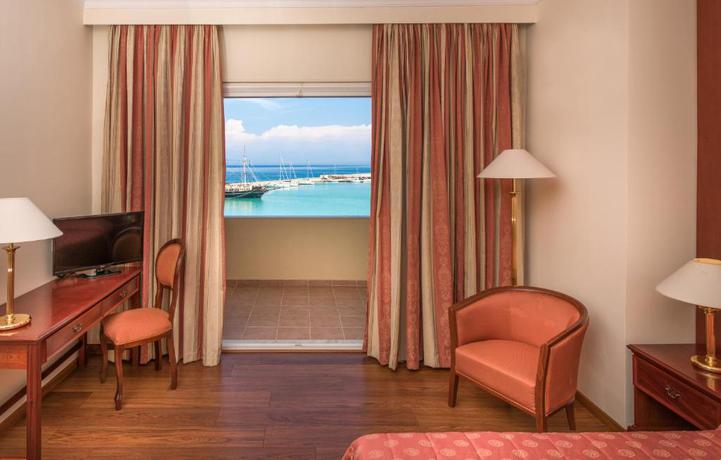 Imagen general del Hotel Strada Marina. Foto 3