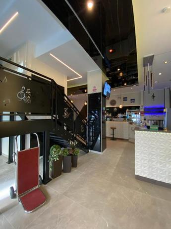 Imagen de los interiores del Hotel Stradivari. Foto 18