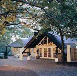 Imagen de los exteriores del Hotel Straightway Head Country. Foto 6