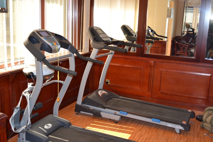 Imagen de los interiores del Hotel Strand, Al Zahiyah. Foto 8