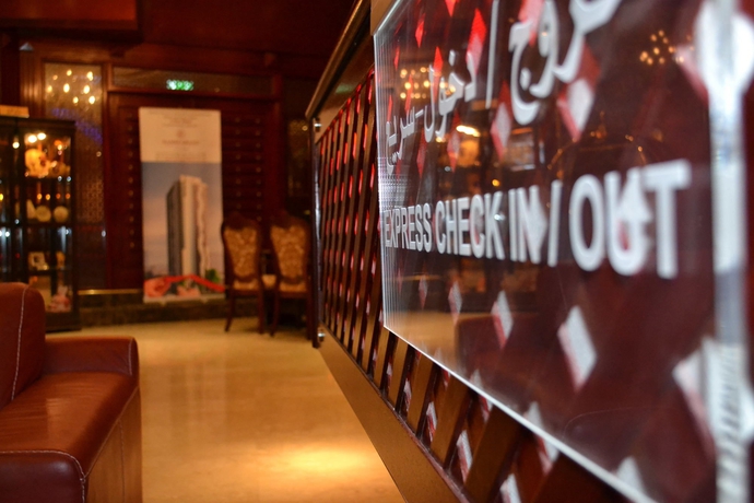 Imagen de los interiores del Hotel Strand, Al Zahiyah. Foto 12