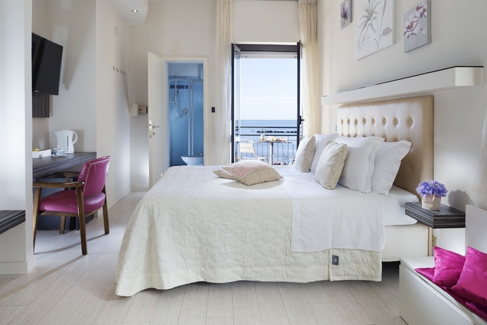 Imagen de la habitación del Hotel Strand, Bellaria-Igea Marina. Foto 15