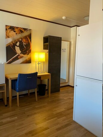 Imagen general del Hotel Strand City l. Foto 8