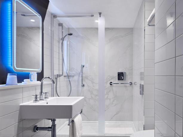 Imagen de la habitación del Hotel Strand Palace. Foto 5