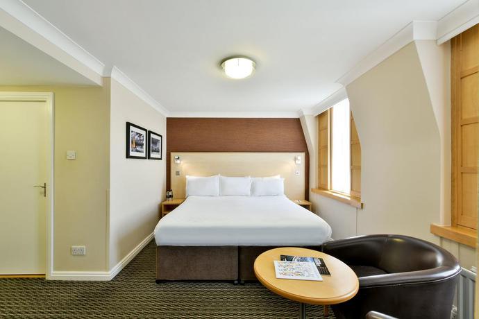 Imagen de la habitación del Hotel Strand Palace. Foto 9