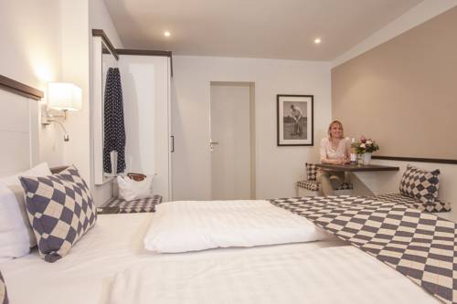 Imagen de la habitación del Hotel Strandgr&uuml;n Golf- and Spa Resort. Foto 13