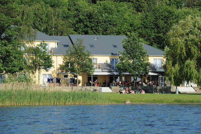 Imagen general del Hotel Strandhaus am Inselsee. Foto 1