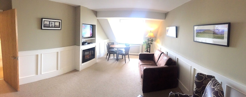 Imagen de la habitación del Hotel Strandhill Lodge and Suites. Foto 7