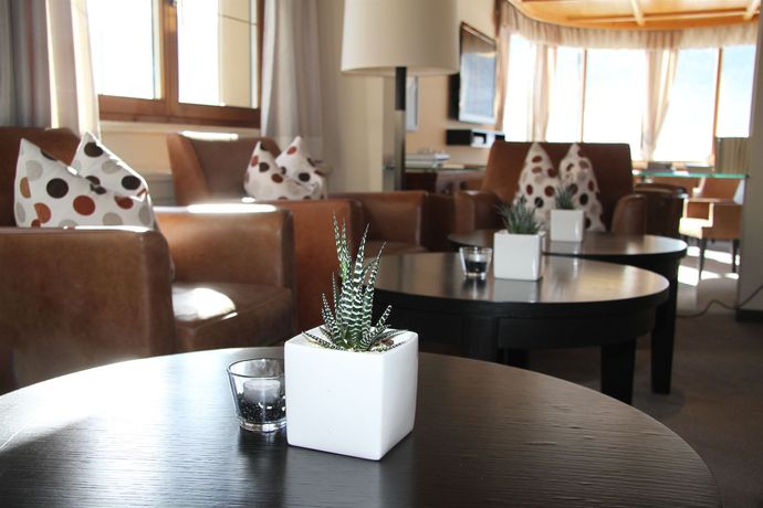Imagen de los exteriores del Hotel Strandhotel Am Weissensee. Foto 8