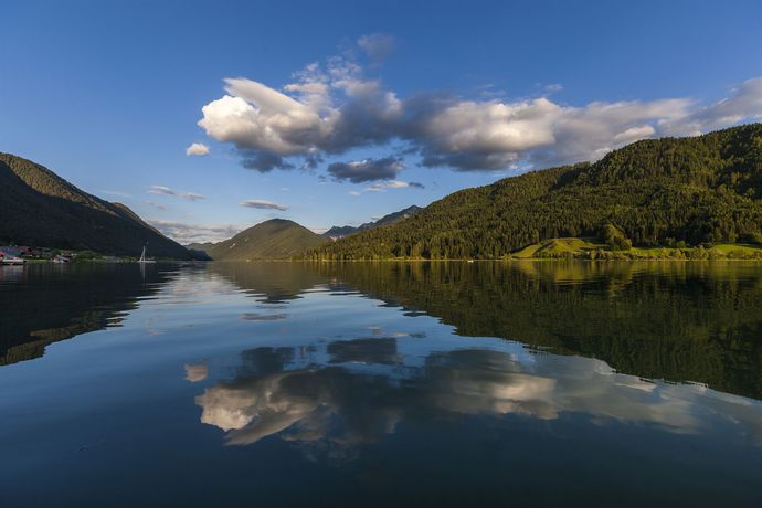 Imagen de los interiores del Hotel Strandhotel Am Weissensee. Foto 16