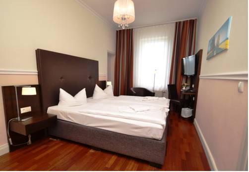 Imagen de la habitación del Hotel Strandhotel Binz. Foto 10