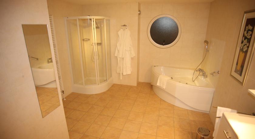 Imagen de la habitación del Hotel Strandhotel Bos En Duin. Foto 3