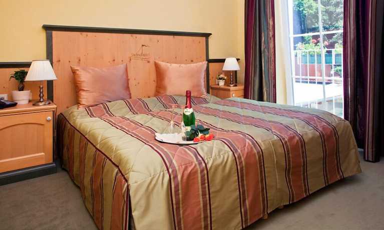 Imagen de la habitación del Hotel Strandhotel Buckow. Foto 8