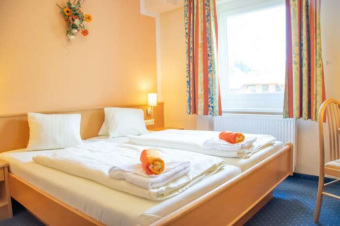 Imagen general del Hotel Strandhotel Burgstaller. Foto 1
