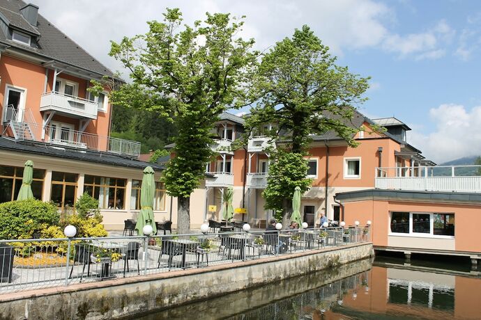 Imagen general del Hotel Strandhotel Burgstaller. Foto 10
