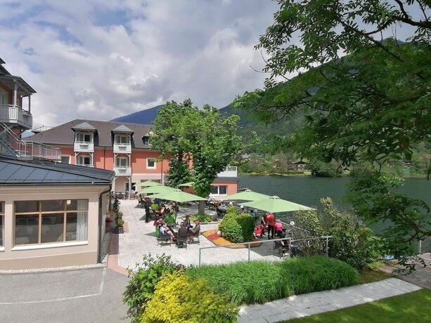 Imagen general del Hotel Strandhotel Burgstaller. Foto 15