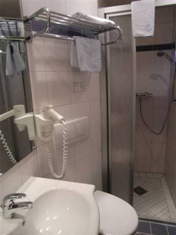 Imagen de la habitación del Hotel Strandhotel Dageb&uuml;ll. Foto 13