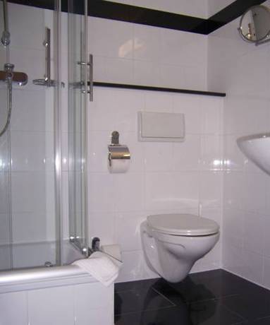 Imagen de la habitación del Hotel Strandhotel Eldena. Foto 12