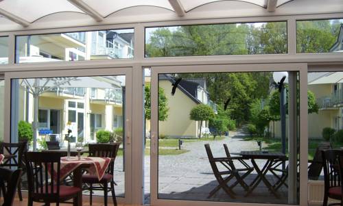 Imagen de la habitación del Hotel Strandhotel Eldena. Foto 14