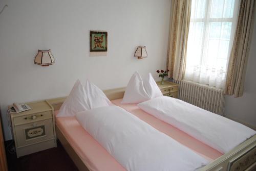 Imagen de la habitación del Hotel Strandhotel. Foto 4