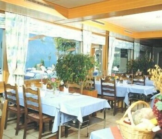 Imagen del bar/restaurante del Hotel Strandhotel. Foto 2